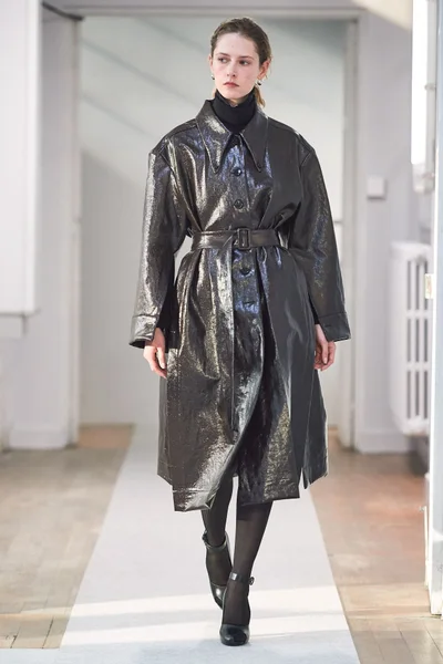 Look 38